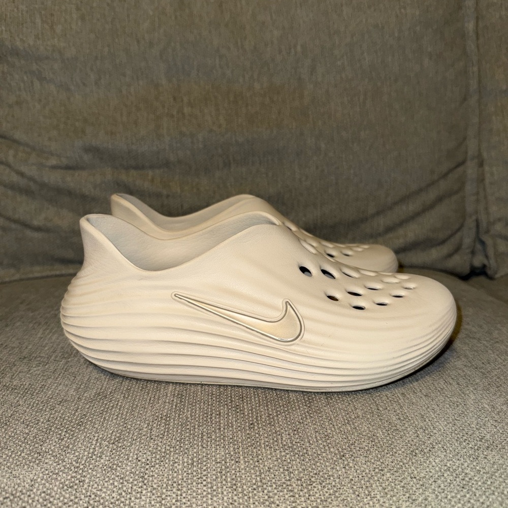 Nike ReachX Rejuven8 shoes